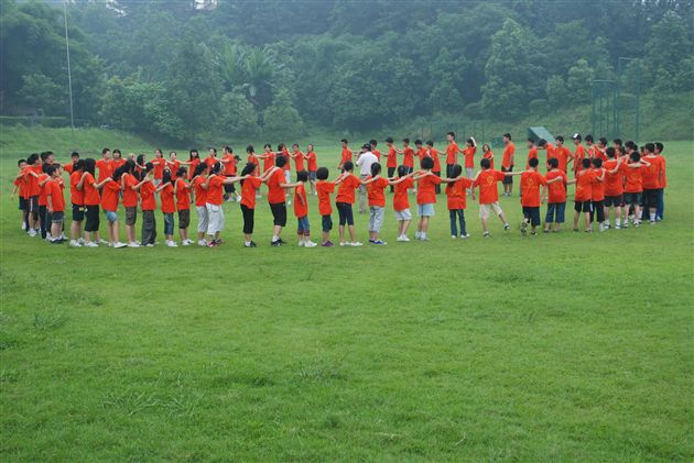 棠外首届国际夏令营牧马山拓展训练(二)