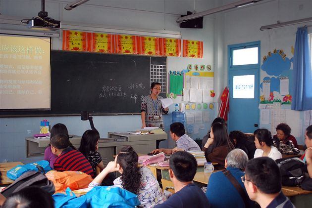 棠外附小家长开放日活动2