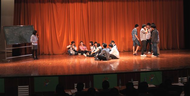 棠外仁譞文学社高二剧社第六届话剧汇报演出8