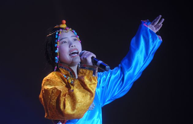 歌曲《青藏高原》 演唱:吉杰拉姆