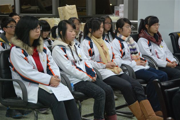 棠外PGA国际课程班2010年社会实践活动总结会3